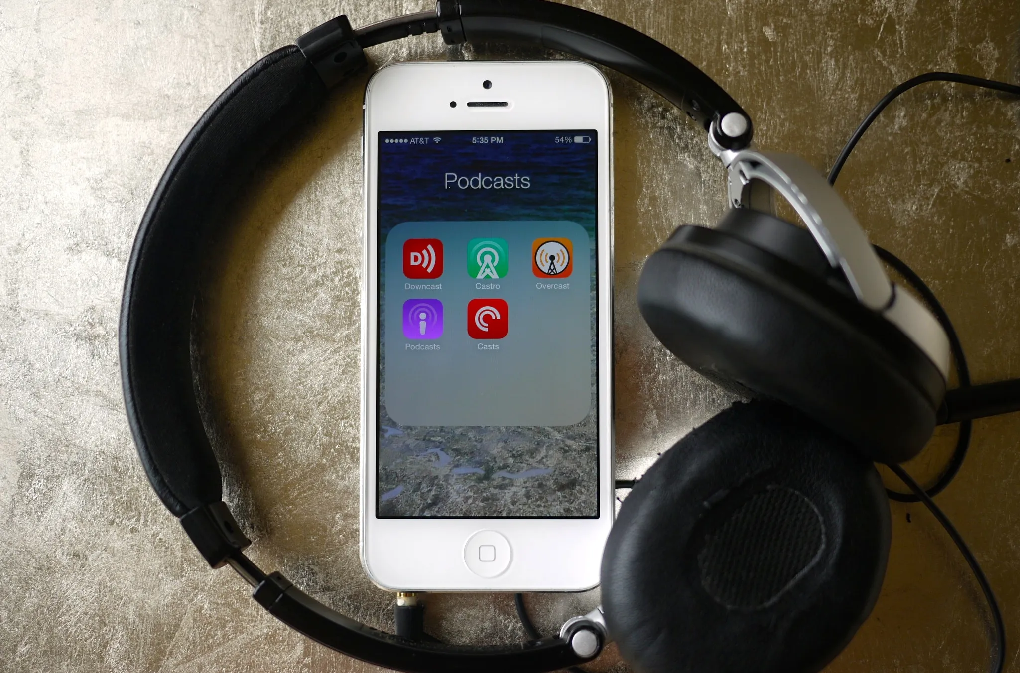 True Crime Podcasts: Short-Form vs. Long-Form Episodes