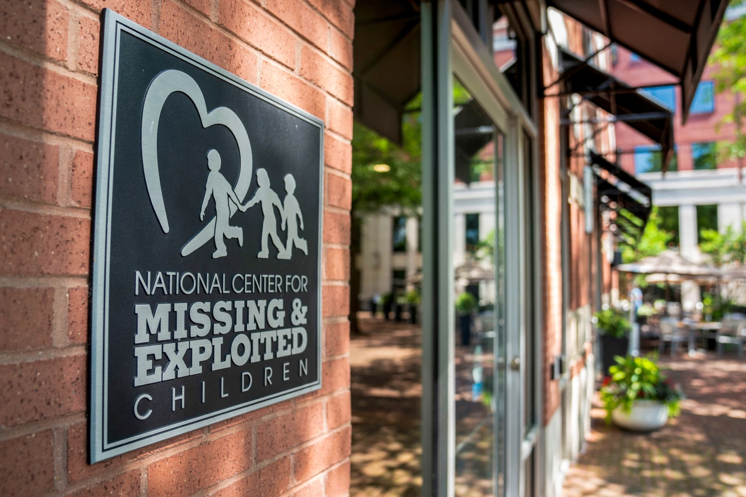 Best True Crime Podcasts About Missing Persons